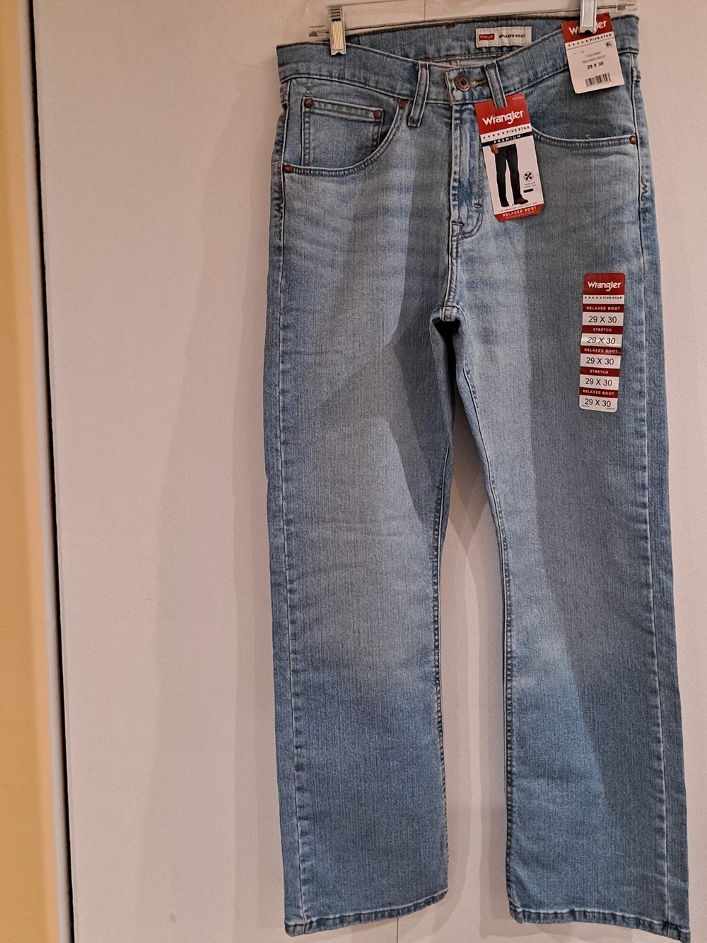 Wrangler Light Wash Straight Leg Jeans - Light Blue NWT